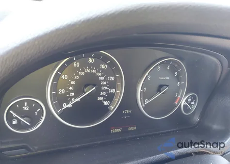 2013 BMW X3 xDrive28I z USA, uszkodzony, nr VIN 5UXWX9C5XD0A11063